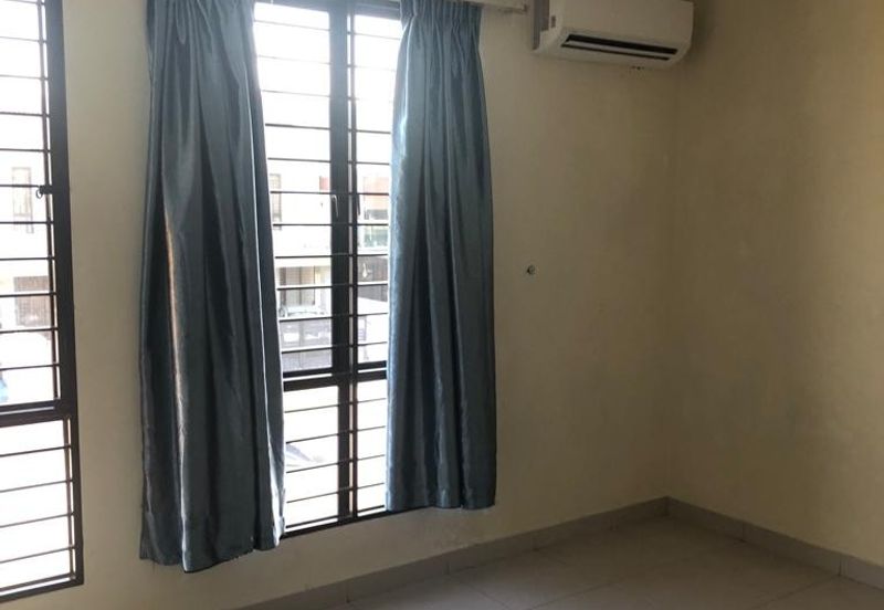 Glomac Lakeside Residences