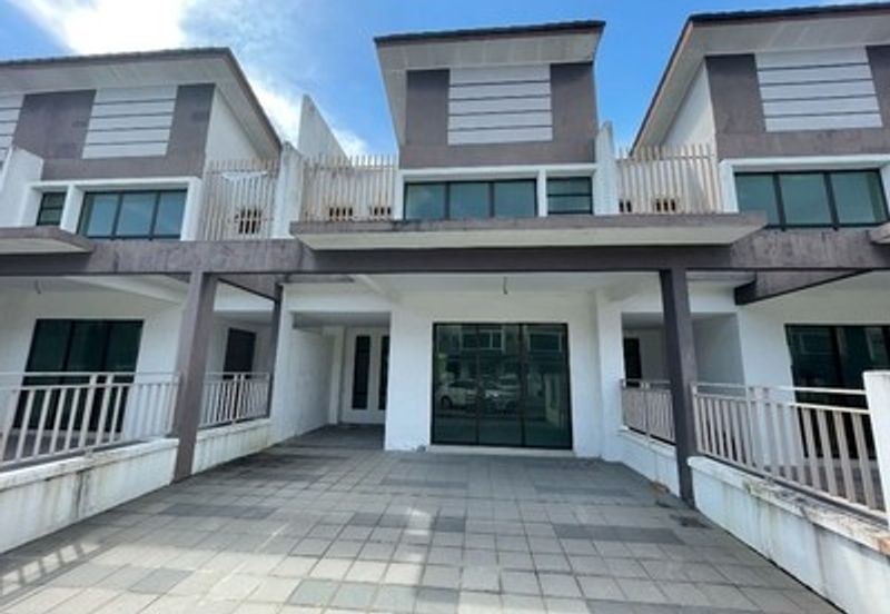 Glomac Lakeside Residences