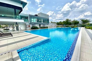 Glomac Lakeside Residences