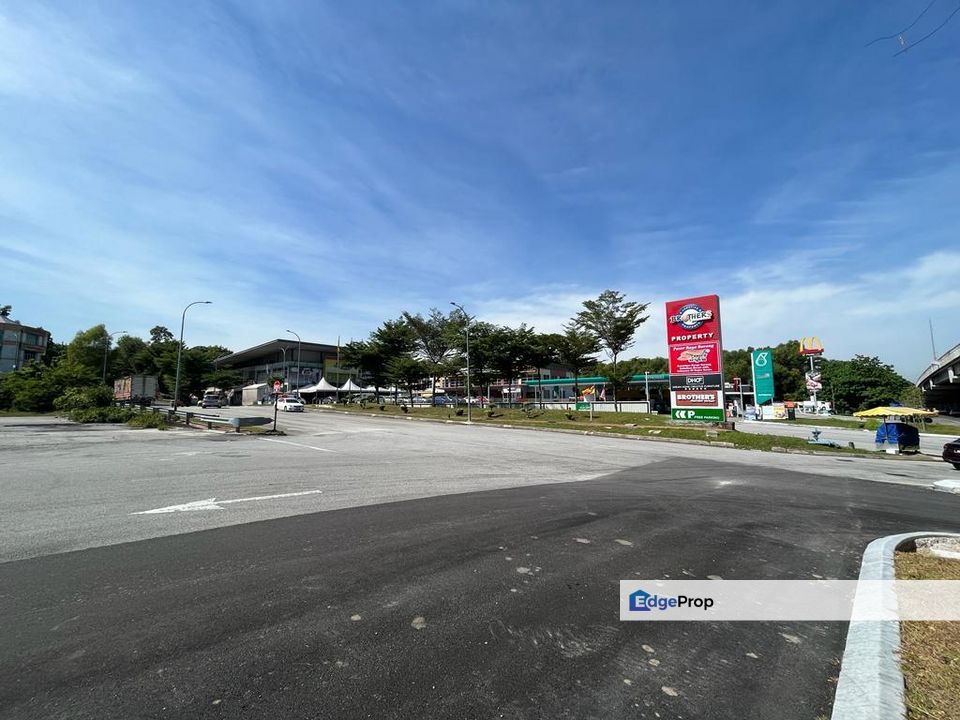 Fronting Main Road Prime Land Seksyen U3 Subang , Selangor, Shah Alam