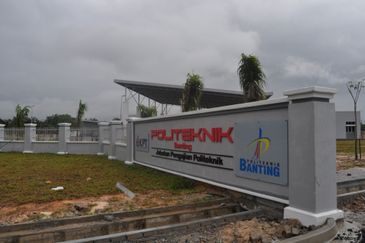 Banting Development Land 78Acres Freehold Next Polytechnic