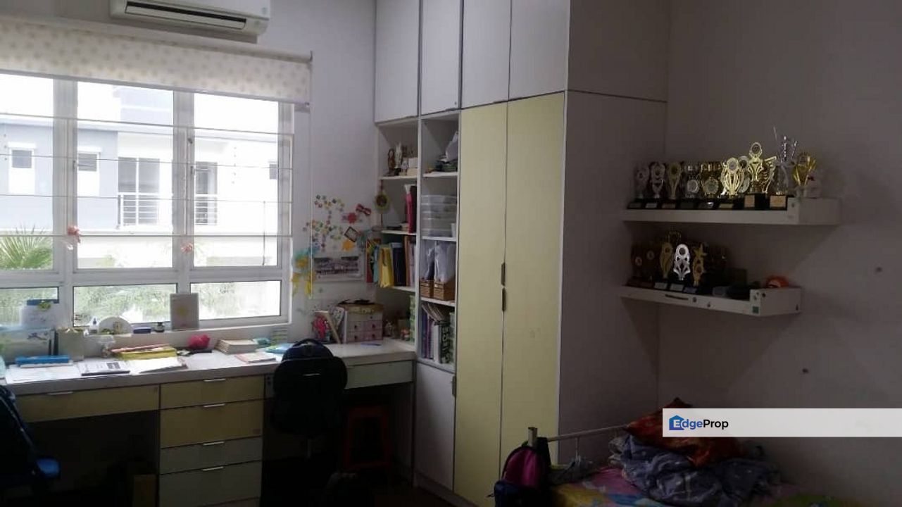 Fully Renovated Shah Alam U10 Taman Greenhill 2stry Semi-D , Selangor, Shah Alam