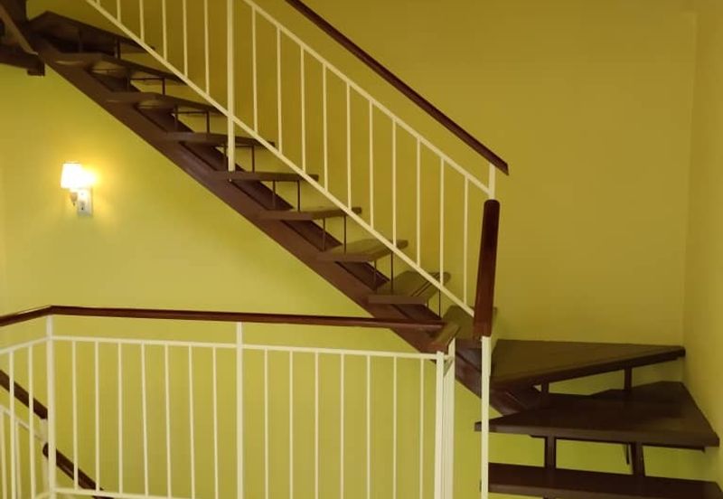 La Cottage Taman Putra Perdana