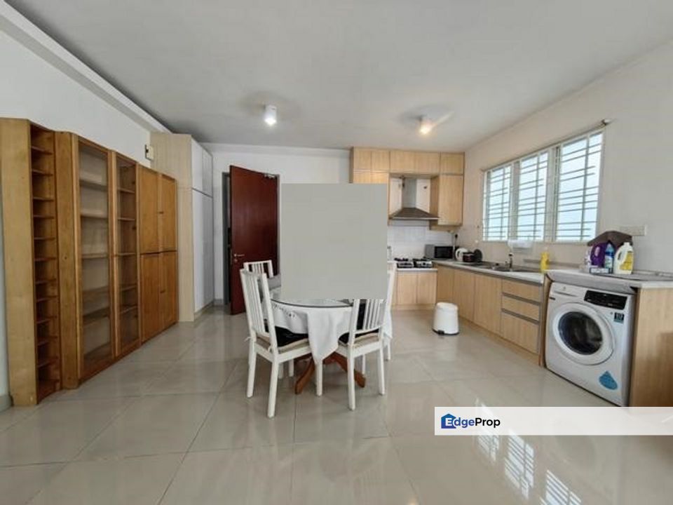 Fully Furnished Ritze Perdana Condo Damansara Perdana, Selangor, Damansara Perdana