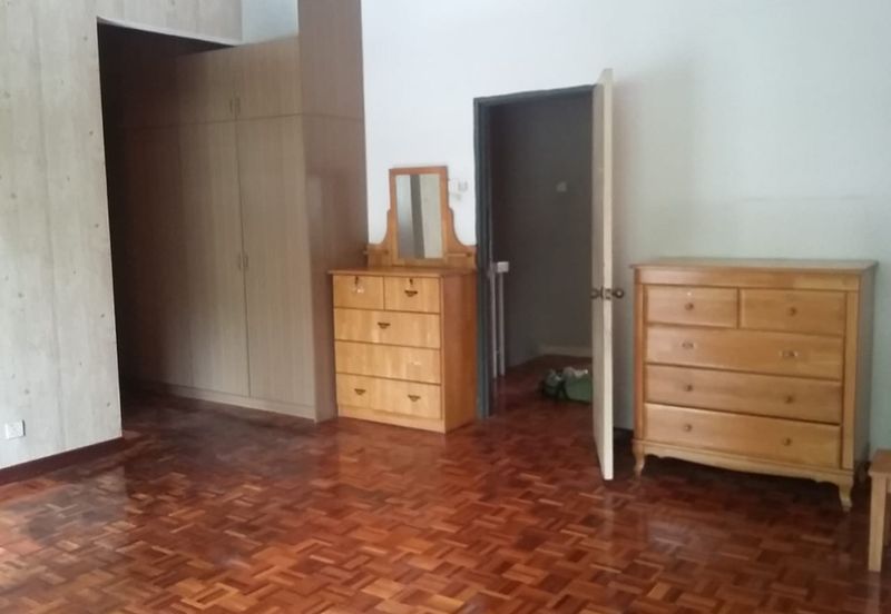 Freehold Fully Extend 2stry Terrace Jalan Aranda Kota Kemuning