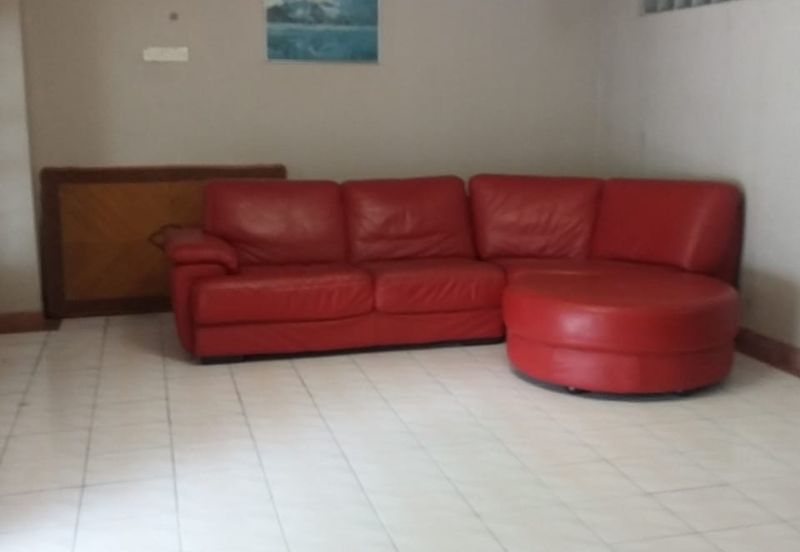 Freehold Fully Extend 2stry Terrace Jalan Aranda Kota Kemuning