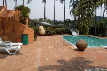 Perdana Exclusive Condominium