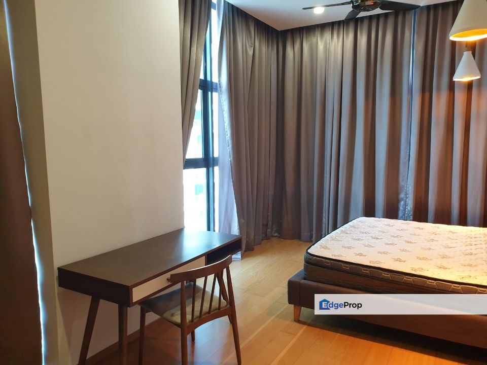 Freehold Mirage Residence Condo Klcc 1507sf, Kuala Lumpur, KLCC