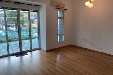 Bandar Sri Damansara Ara Residence 2.5 Storey 22x75