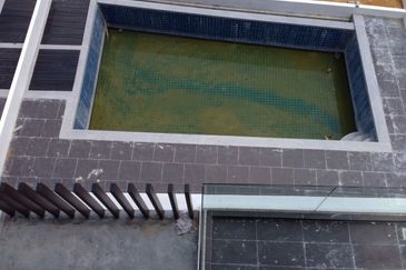 The Maisons, Perdana Lakeview East