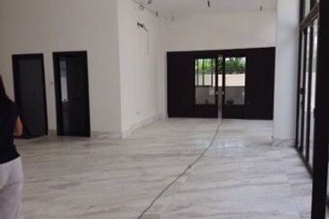 The Maisons, Perdana Lakeview East