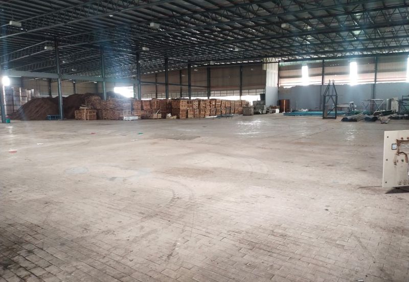 Kulai Bandar Tenggara Kluang Warehouse Factory Office