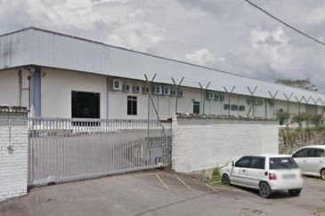 Kulai Bandar Tenggara Kluang Warehouse Factory Office