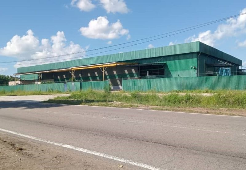 Kulai Bandar Tenggara Kluang Warehouse Factory Office