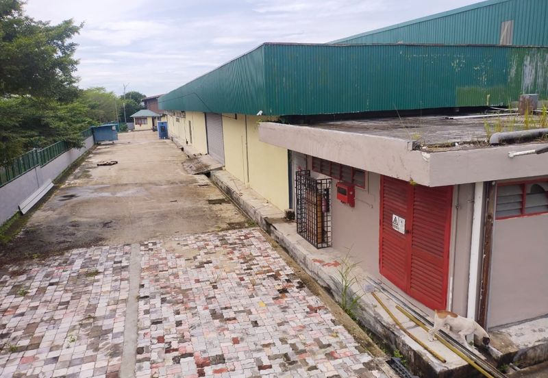 Kulai Bandar Tenggara Kluang Warehouse Factory Office