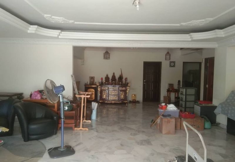 Oug Awan Kecil Corner 2sty Bungalow Large Land