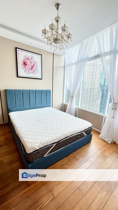 Partially Furnished Sky Suites Condo KLCC, Kuala Lumpur, KLCC