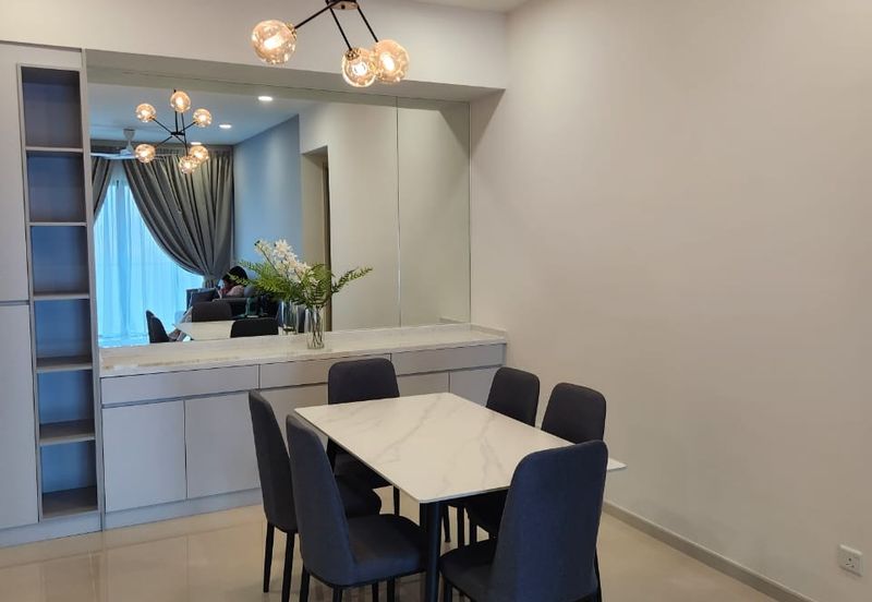 Residensi Solaris Parq