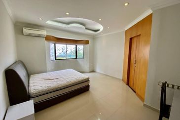 Sri Lata (Waterfall Tarrace)