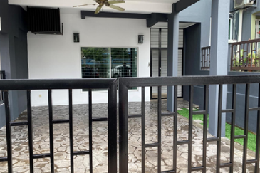 2 1/2 storey Ara Residence Bandar Sri Damansara