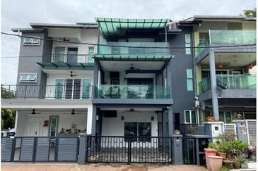 2 1/2 storey Ara Residence Bandar Sri Damansara