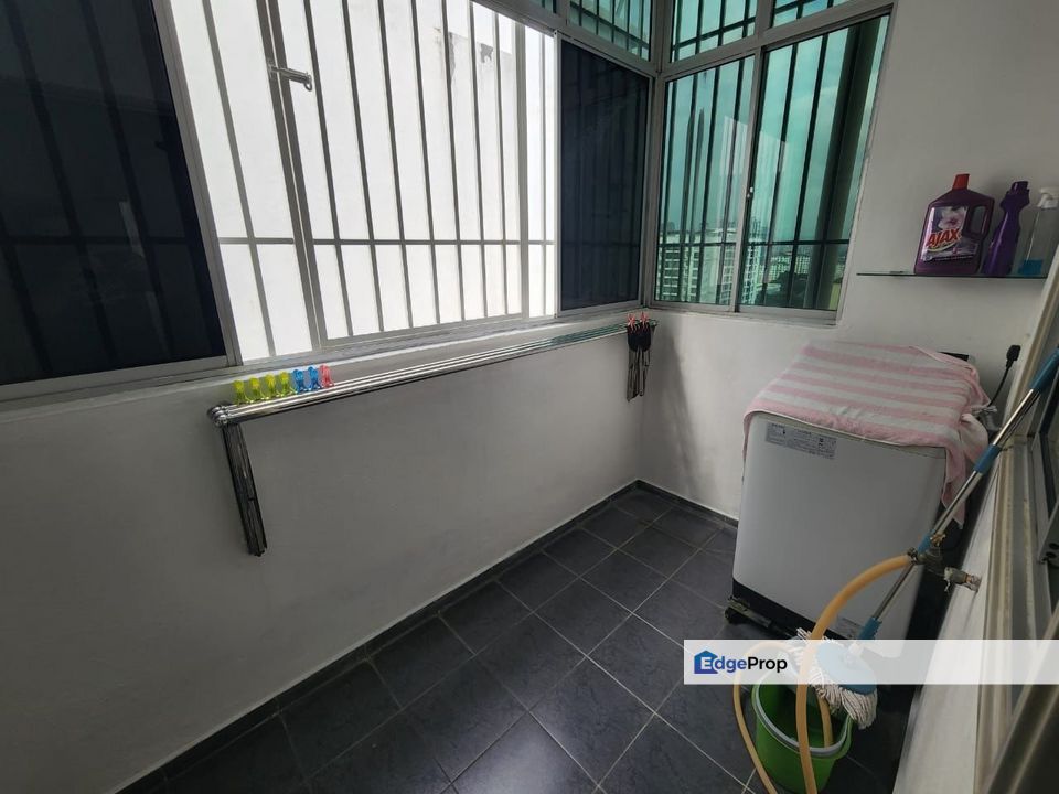 Fully Furnished 1120 Avenue Park Condo Sungai Way , Selangor, Petaling Jaya