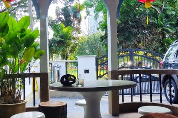 Freehold 2storey Terrace Taman Overseas Union Oug 