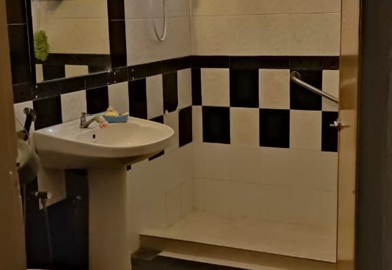 Freehold 2storey Terrace Taman Overseas Union Oug 