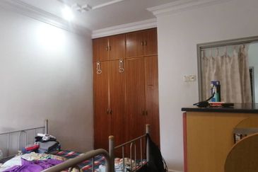 Freehold 2storey Terrace Taman Overseas Union Oug 