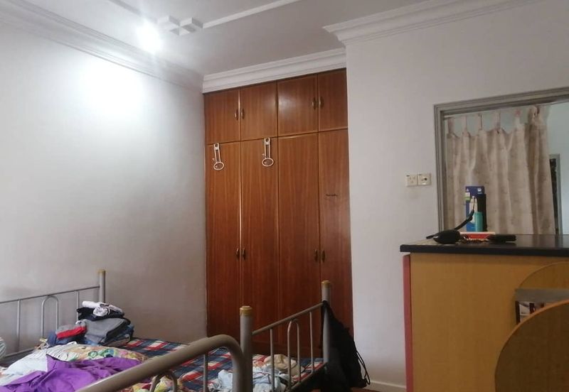 Freehold 2storey Terrace Taman Overseas Union Oug 