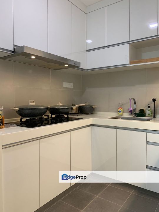 Fully Renovated Freehold 22x75 2storey Alam impian, Selangor, Shah Alam