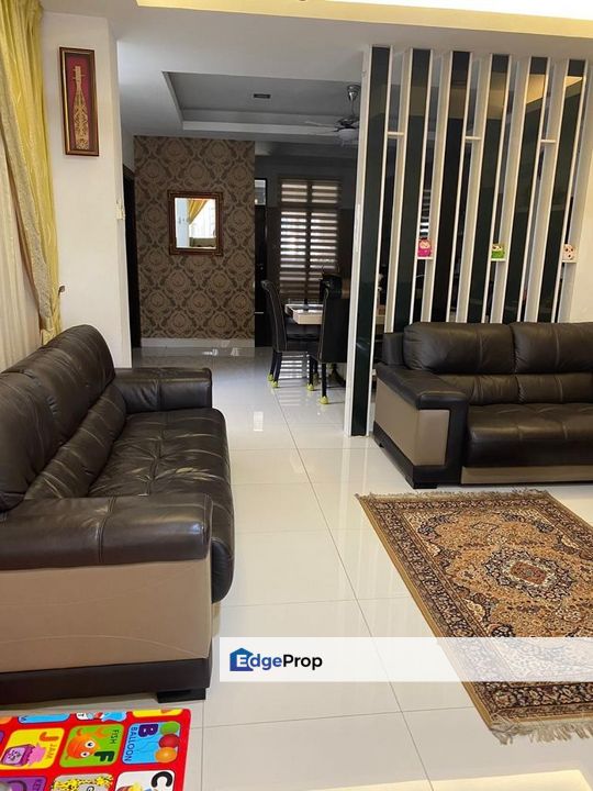 Fully Renovated Super Link 2stry Terrace Glenmarie Shah Alam, Selangor, Glenmarie