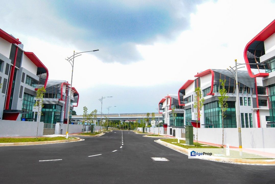 Kota Damansara industrial Semi D Factory, Selangor, Petaling Jaya