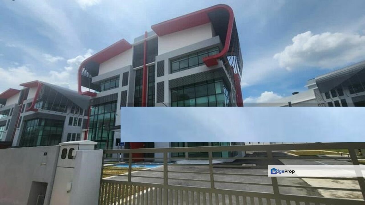 Kota Damansara industrial Semi D Factory, Selangor, Petaling Jaya