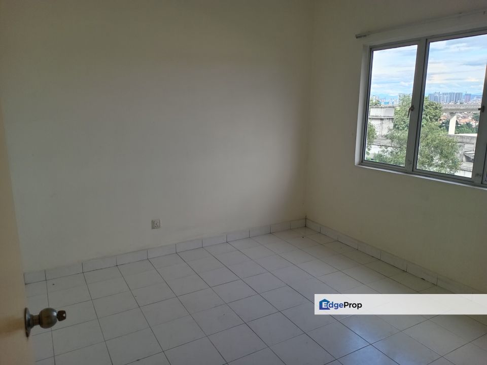 Freehold D Cahaya Apartment Puchong jaya, Selangor, Bandar Kinrara Puchong