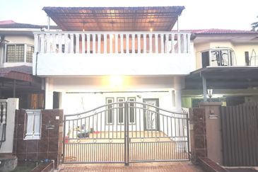 Pusat Bandar Putra Permai