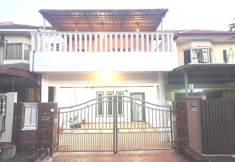 Pusat Bandar Putra Permai