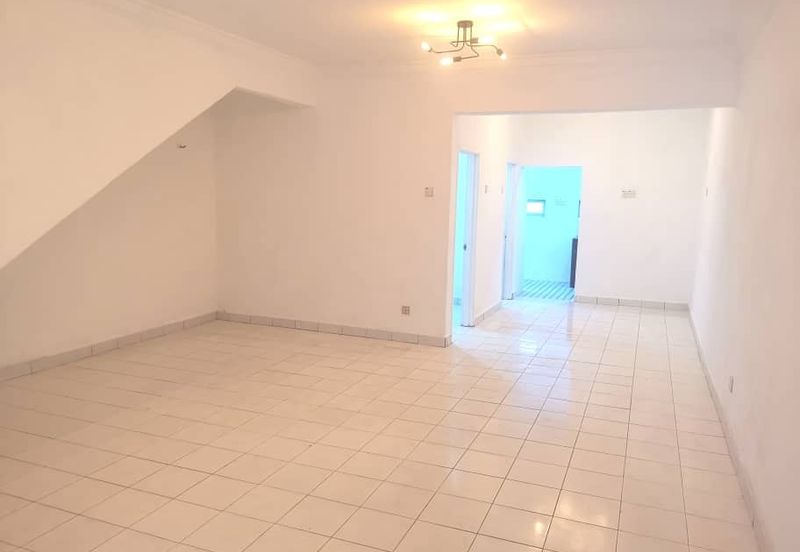 Pusat Bandar Putra Permai