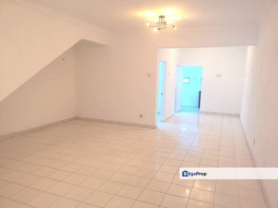 Fully Extended 2stry Terrance Putra Permai Seri Kembangan, Selangor, Seri Kembangan