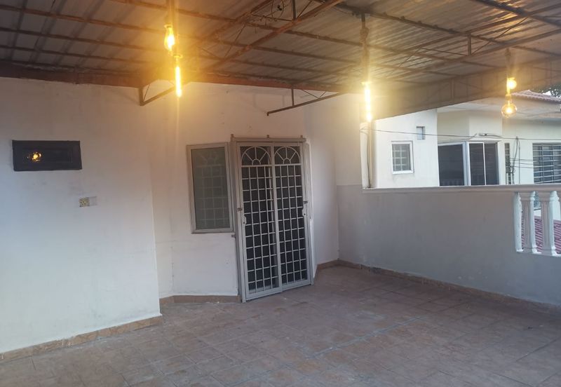 Pusat Bandar Putra Permai