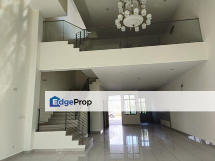 Spacious 2.5stry Link Villa Bandar Nusaputra Puchong , Selangor, Puchong South