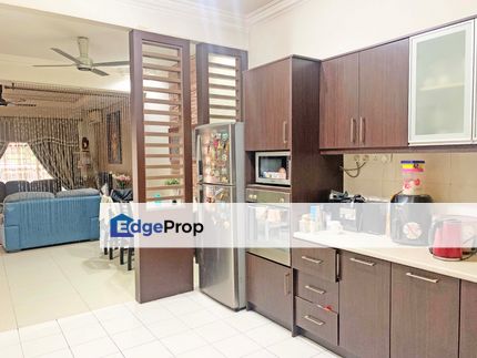 Fully Renovated 2stry Terrance Putra Impiana Puchong , Selangor, Puchong