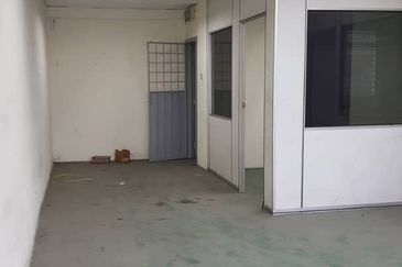 Kawasan Perindustrian Desa Serdang