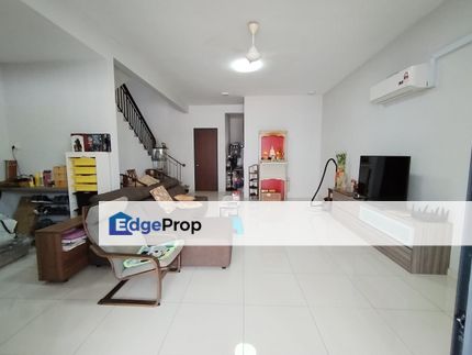 Freehold 22x75 Renovated Kajang east 2sty Terrace , Selangor, Semenyih