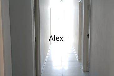 Freehold 8stry Hotel Facing Road Kulim Kedah