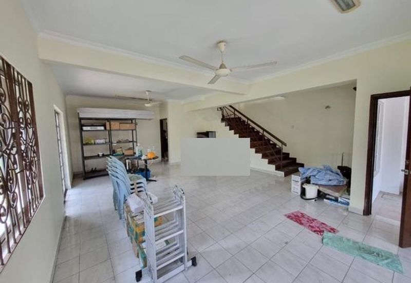 Corner Renovated 2stry Terrance Subang Bestari 