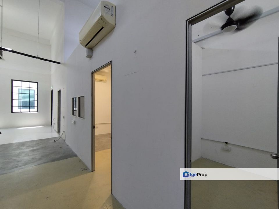 Ground floor shop 24x80 eco majestic whitten semenyih, Selangor, Semenyih