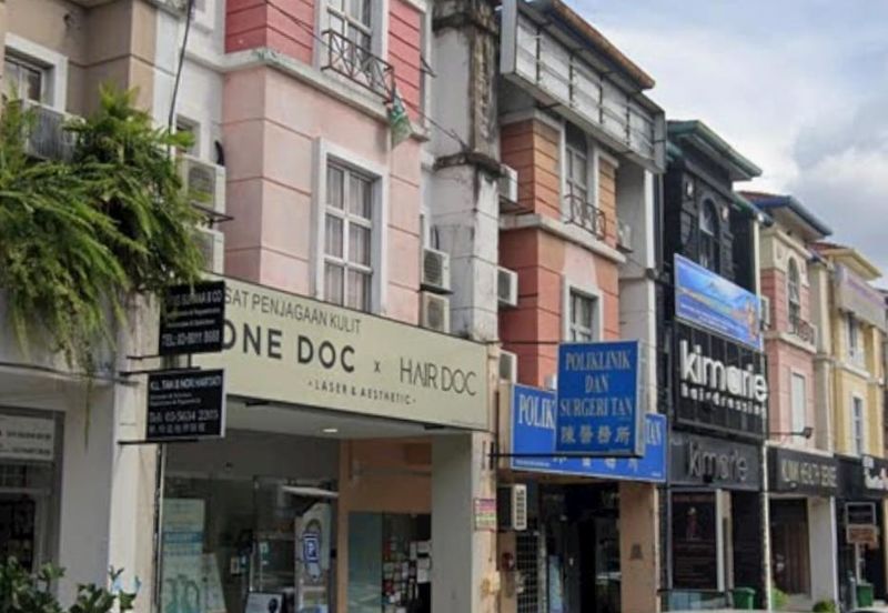 Taipan Business Centre, USJ 10