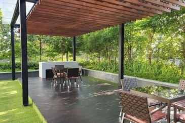 Lexa Residence @ The Quartz