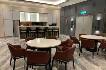 Pavilion Ceylon Hill